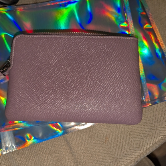 Coach Mauve Wristlet EC - Picture 3 of 8